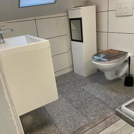 Guest house Z5 H2 Uebernacht In Ruedesheim Budesheim (Bingen am Rhein)