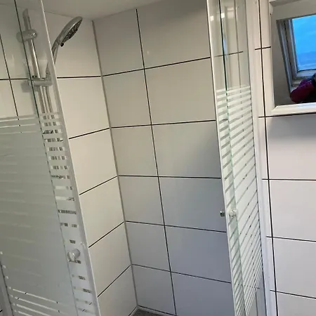 Guest house Z5 H2 Uebernacht In Ruedesheim Budesheim (Bingen am Rhein)